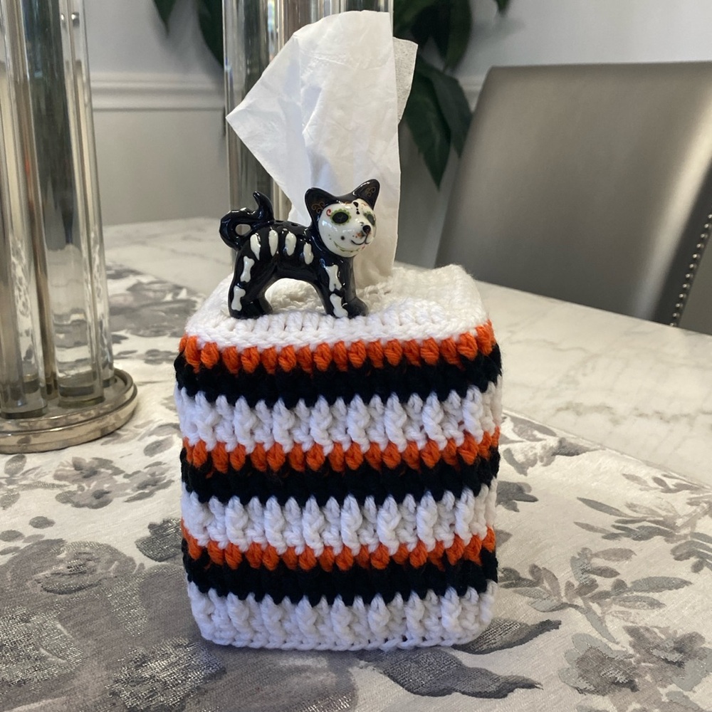 Skeleton Cat Halloween Tissue Box Cover Crochet